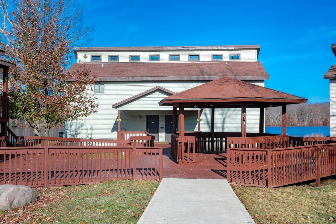 Crown Resorts At The Poconos Drums Exterior foto