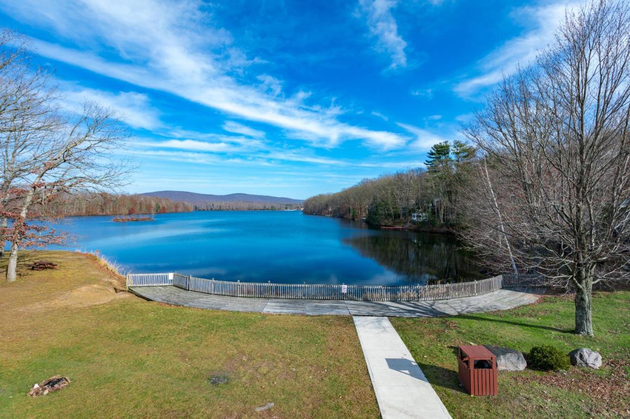 Crown Resorts At The Poconos Drums Exterior foto