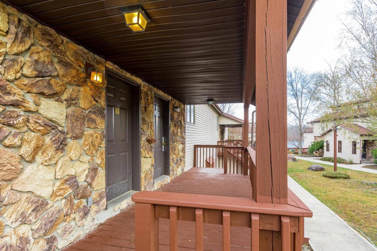 Crown Resorts At The Poconos Drums Exterior foto